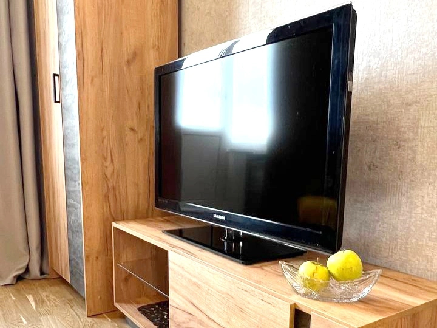 Апартаменты на Неве напротив Смольного