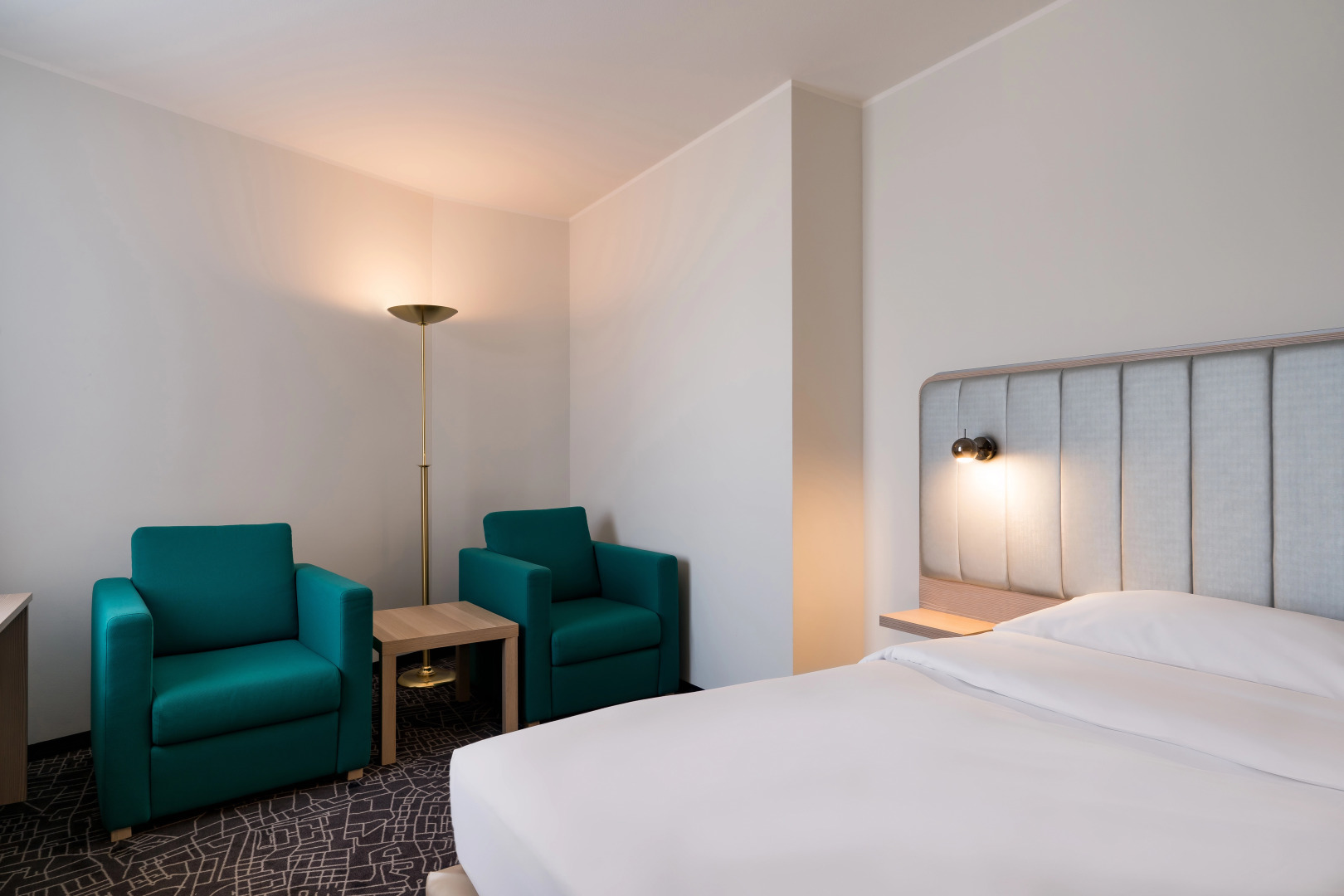 Отель Космос Прибалтийская