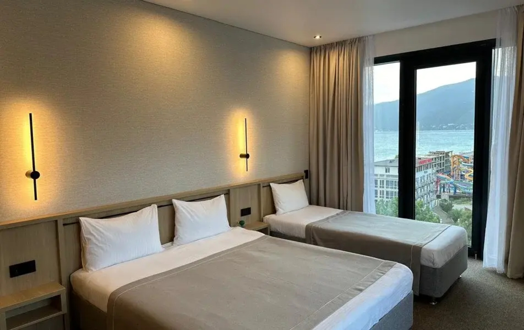 Отель Изумруд