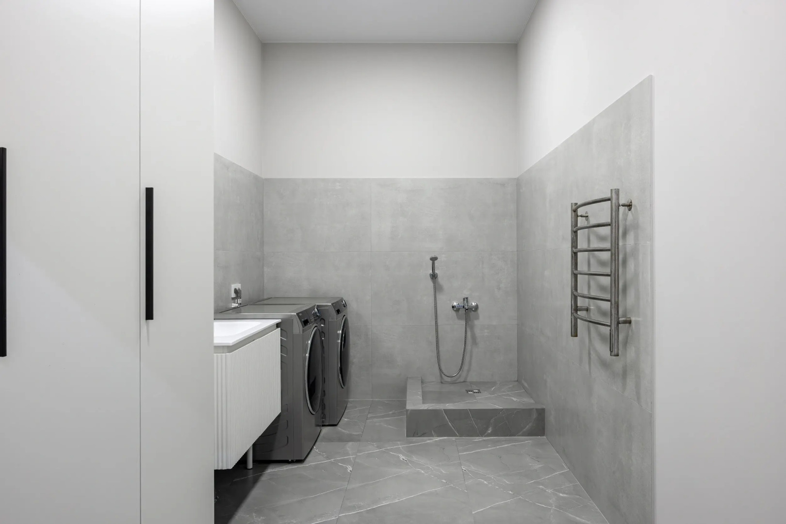 Вилла с подогреваемым бассейном и 6 спальнями