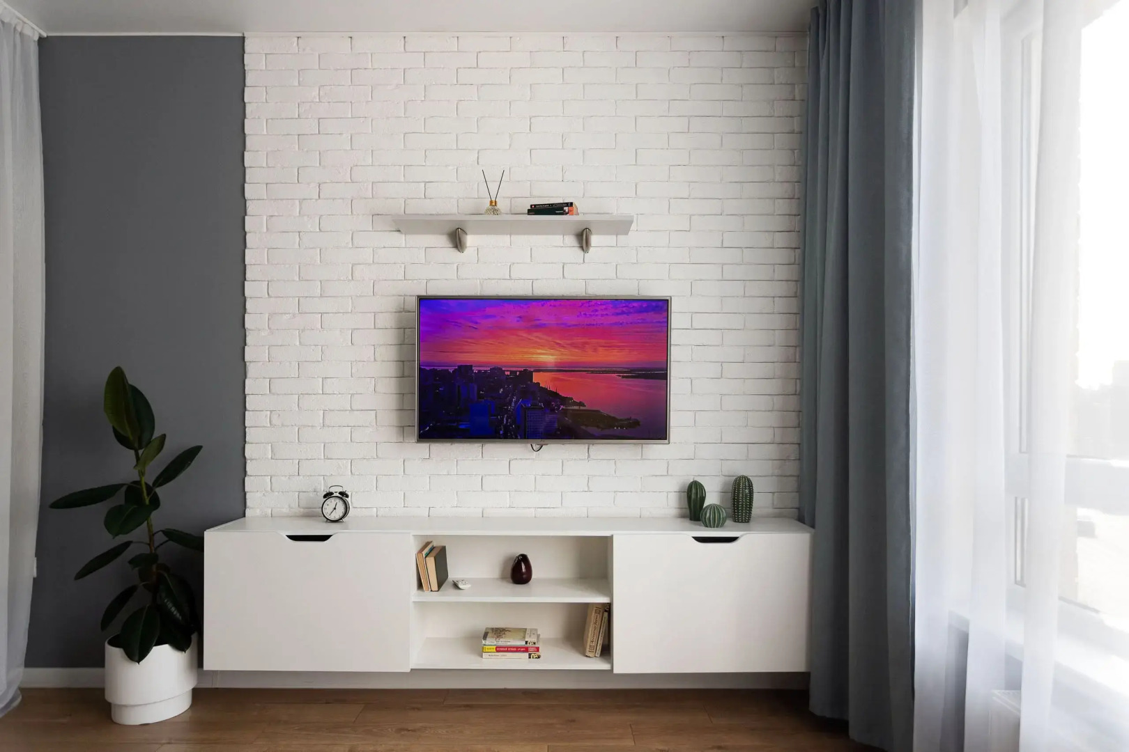 Апартаменты Suffix на Октябрьской