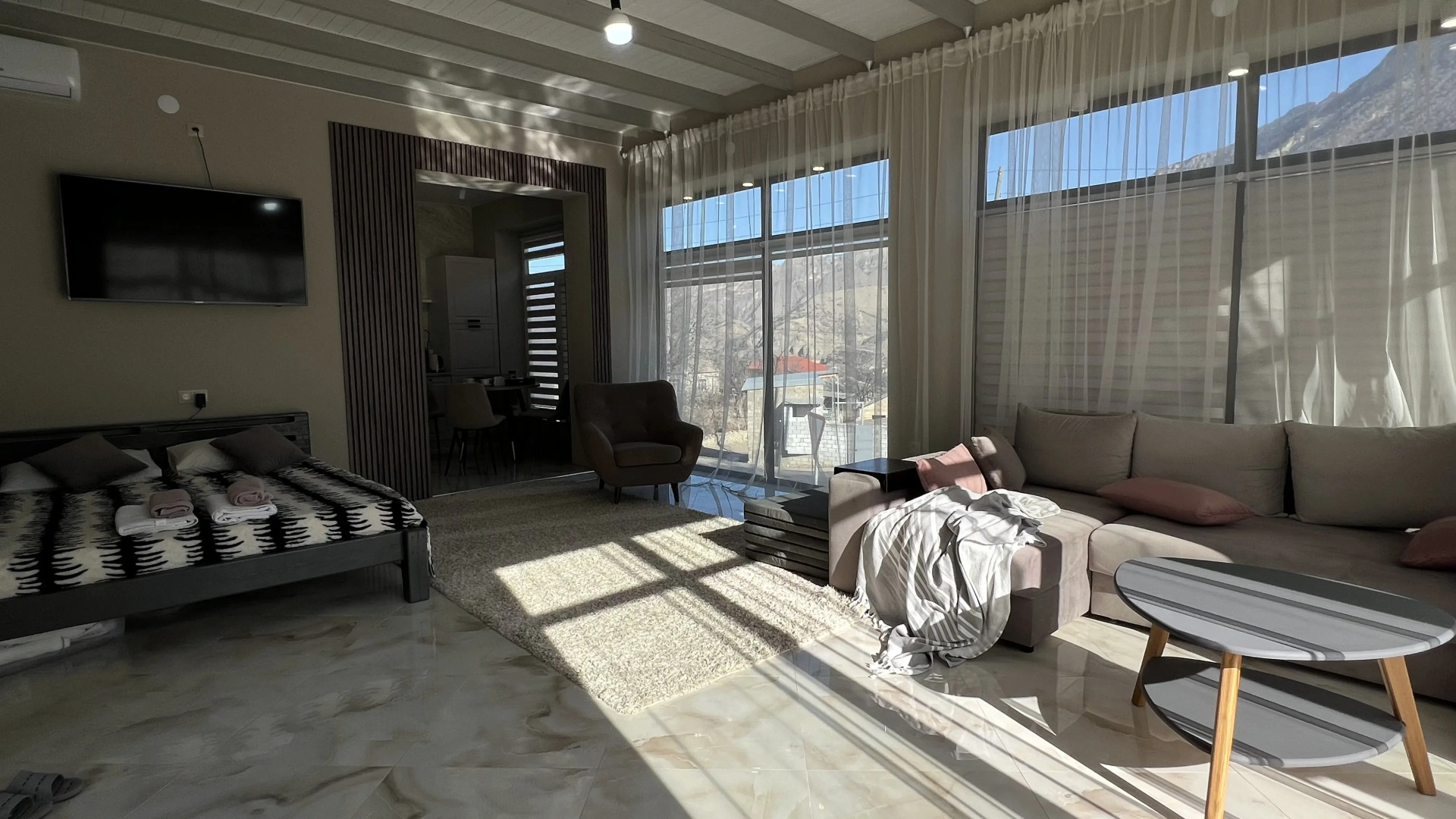 Частный Дом Панорама в Хиндахе