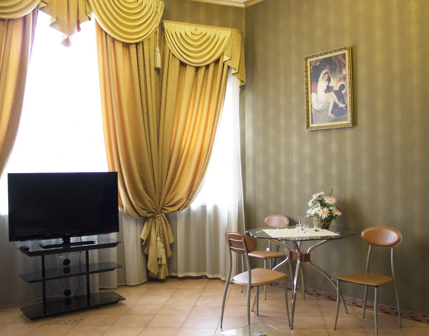 Okhotnichiy Club