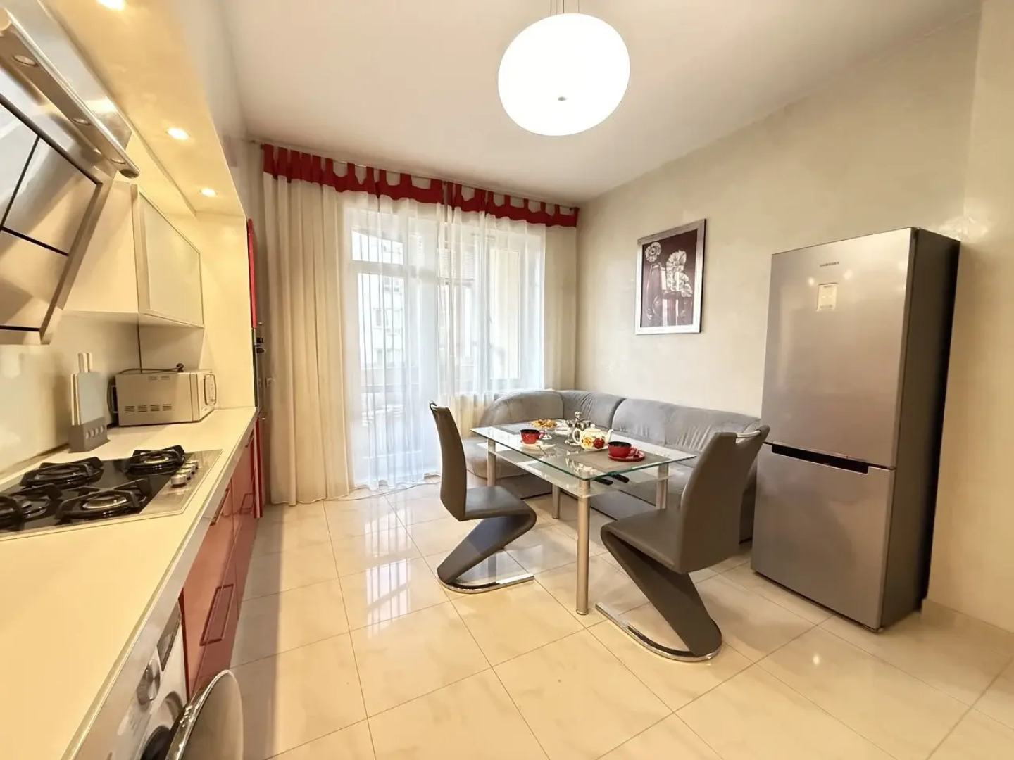 Квартира двухкомнатная рядом с Центральным парком