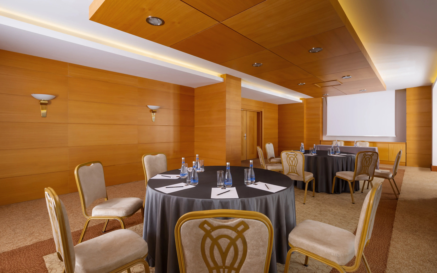 Badamdar Hotel and Residences