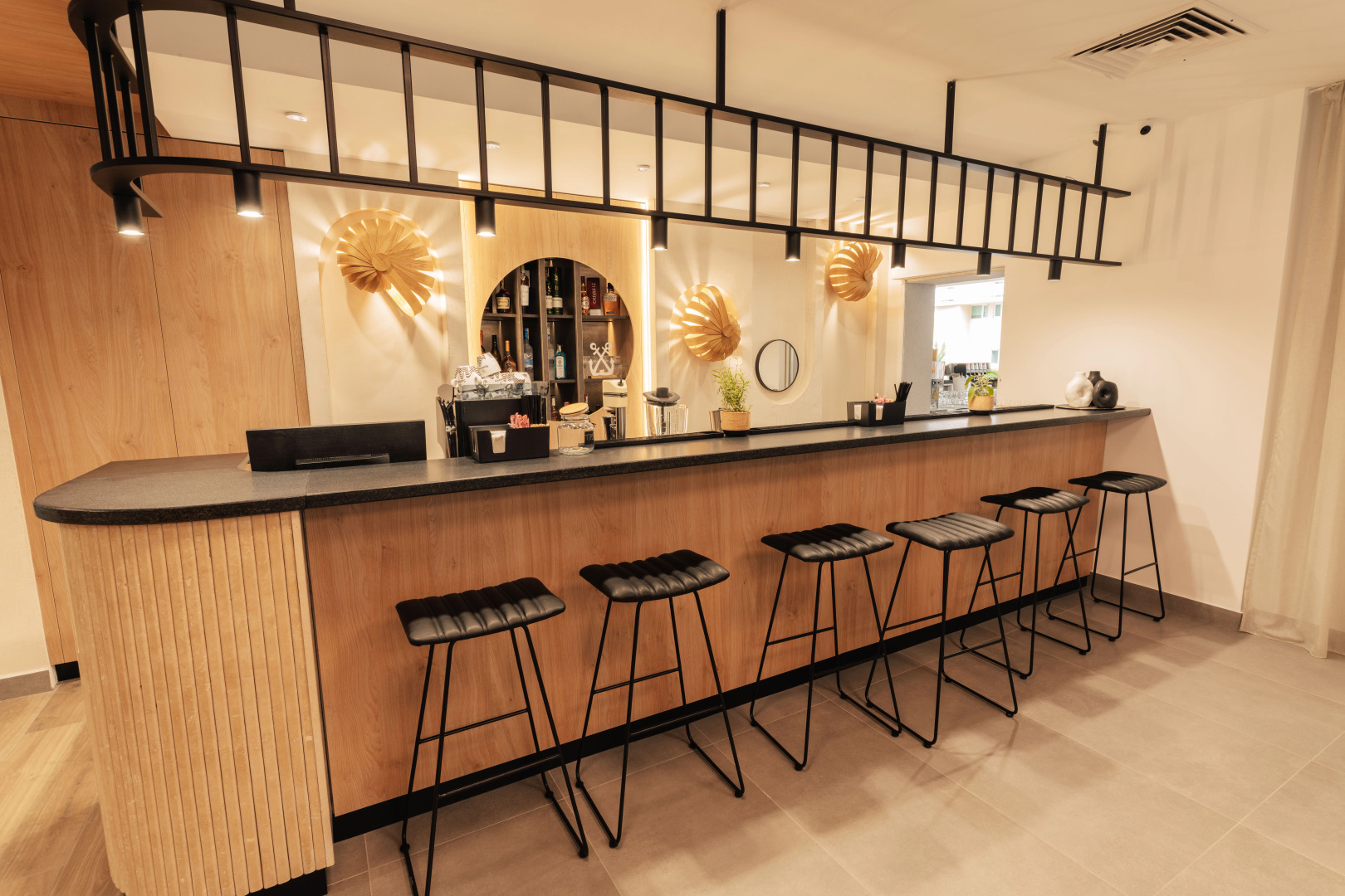 Отель SUNEO Perla