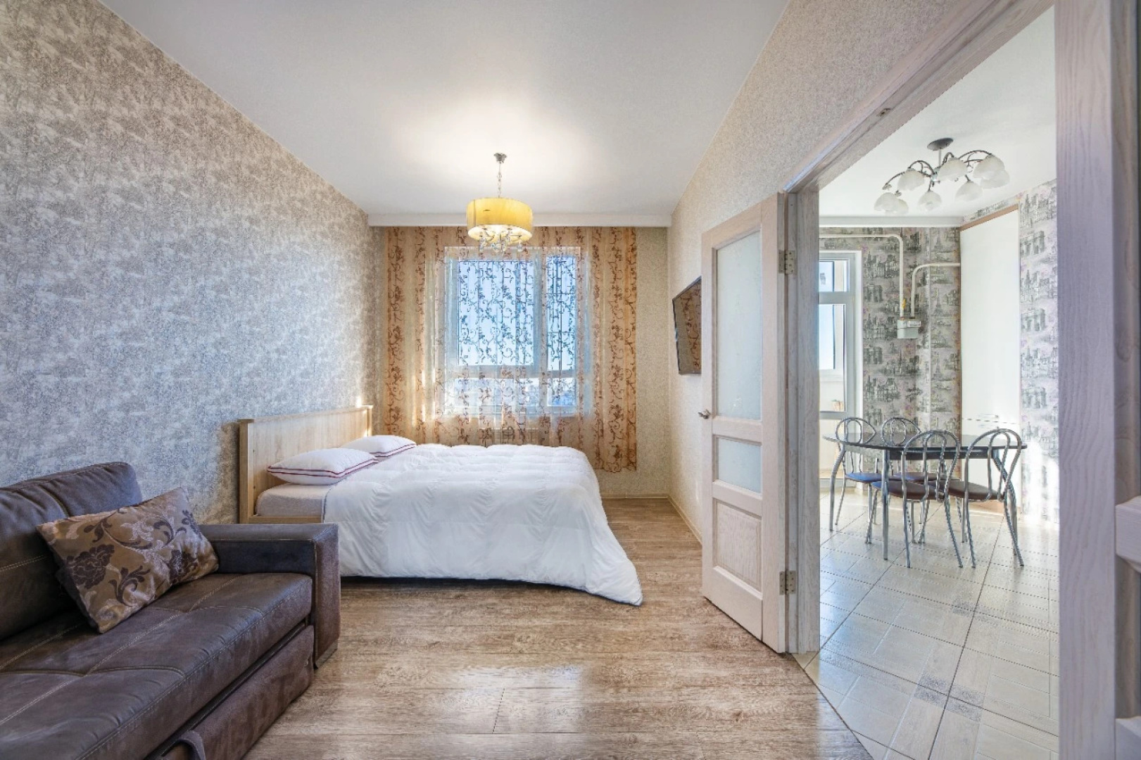 Апартаменты на улице Конституции 15