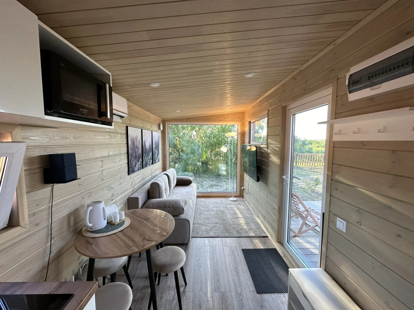 Частный дом Над Рекой