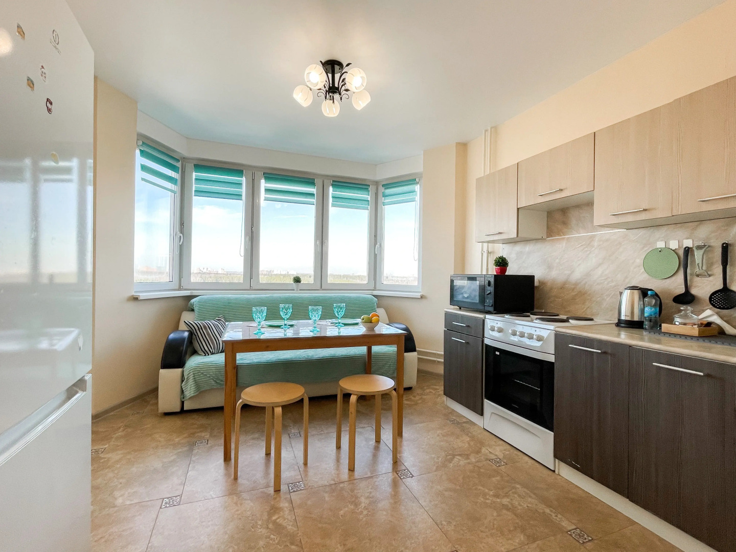 Квартира Welcome Home на улице Бориса Пастернака