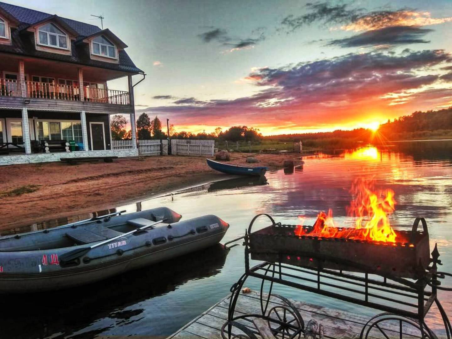 Коттедж На Берегу 8