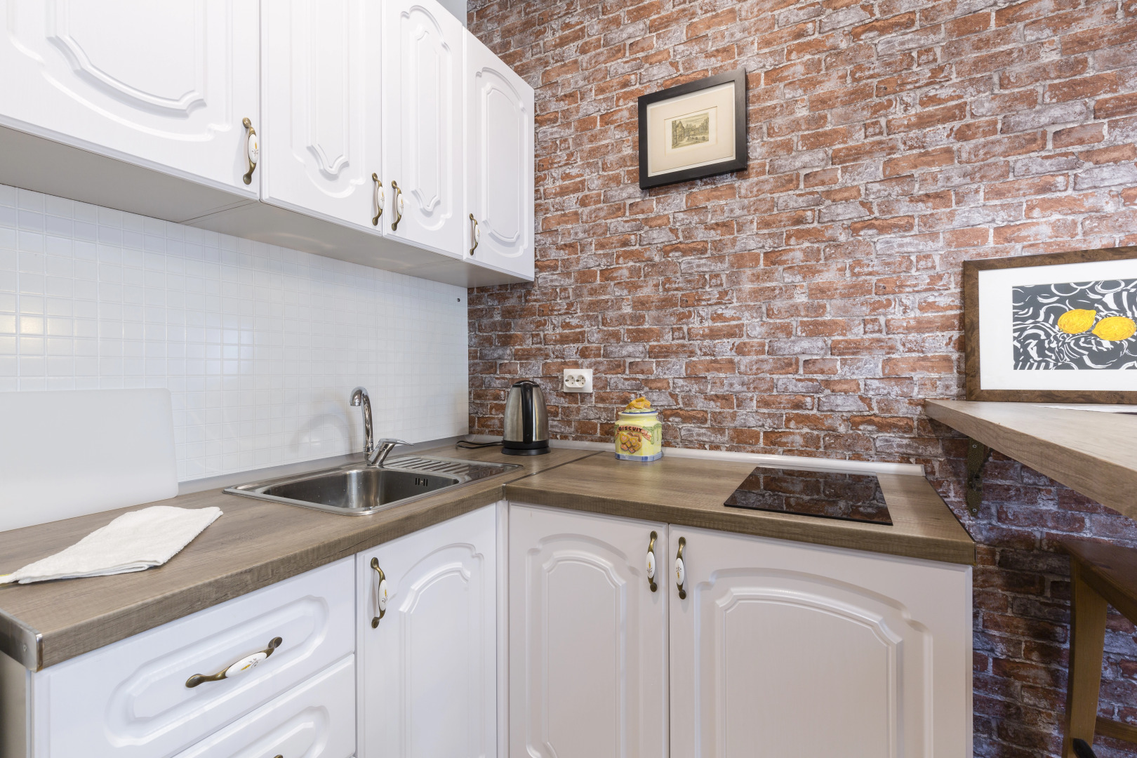 Квартира Каморка Папы Карло