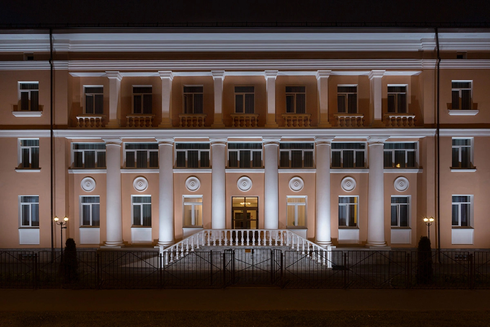 Отель Аветпарк