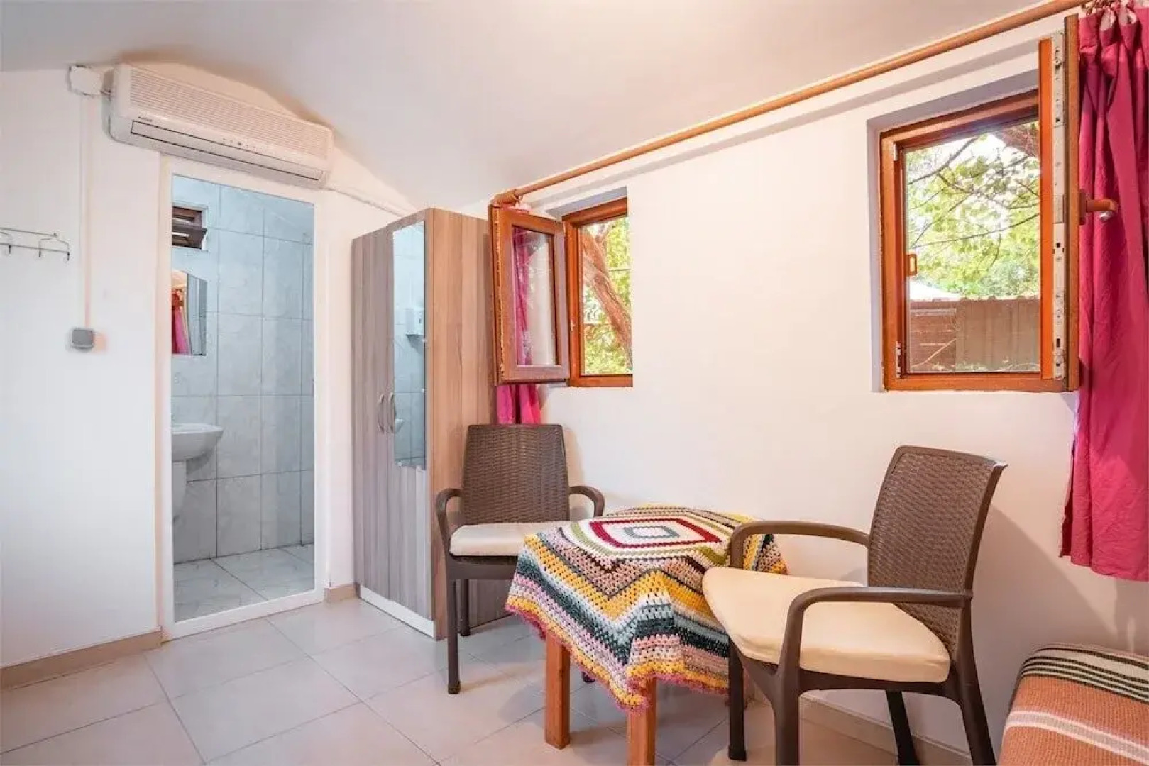 Кемпинг 7 Garden Bungalow & Camping