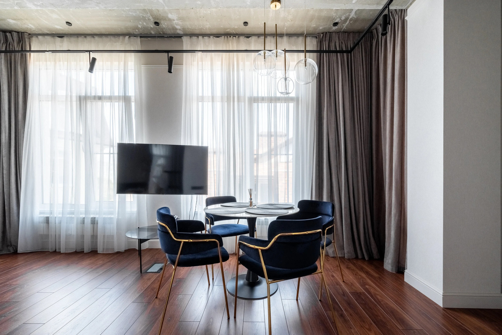 Апартаменты Комфорт Олимпик Фигурная 1