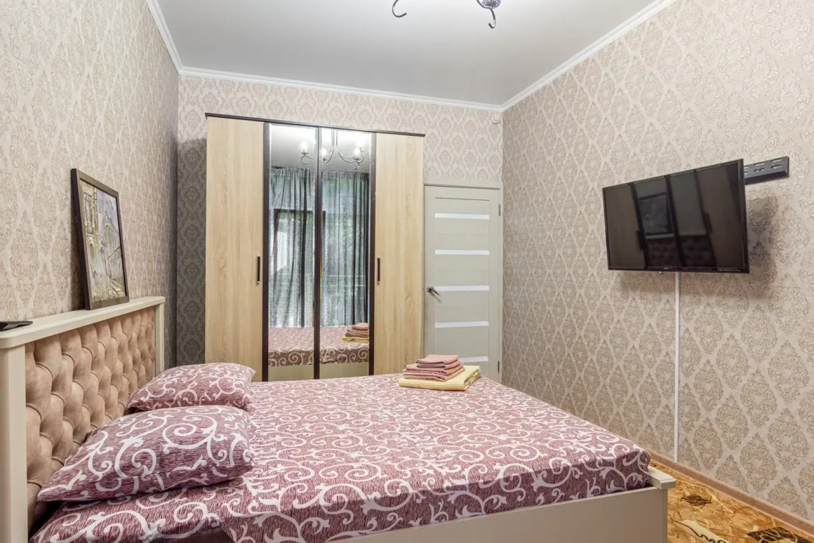 Квартира на Декабристов 17