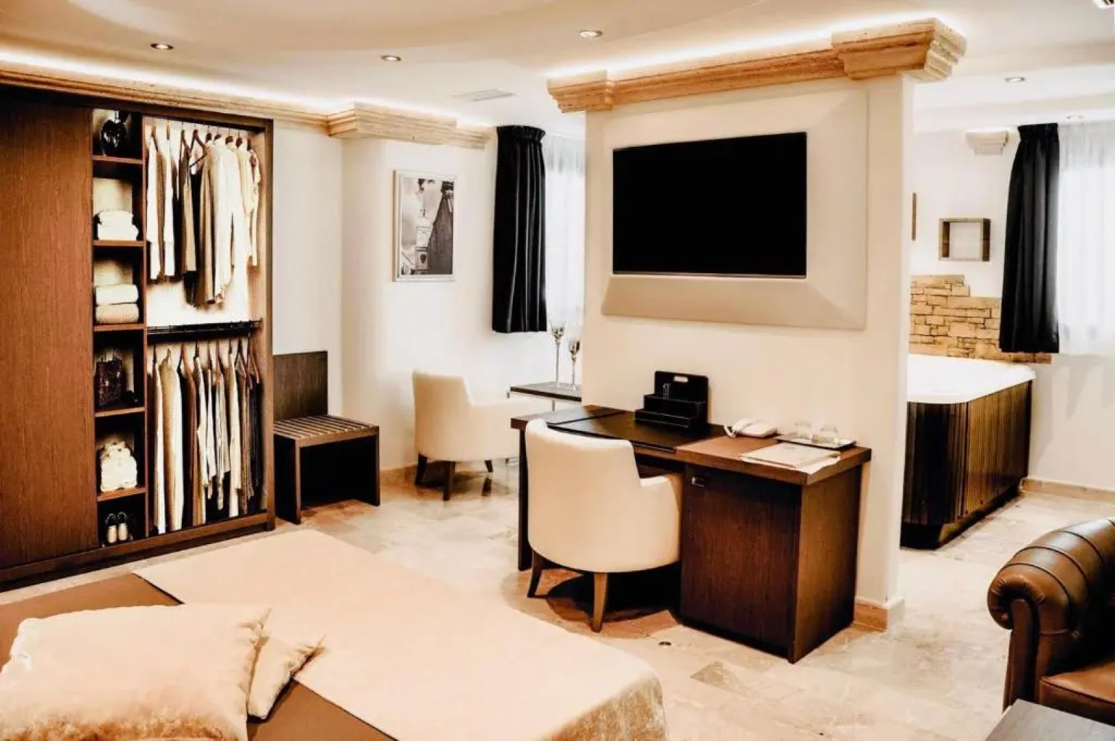 BHB Hotel