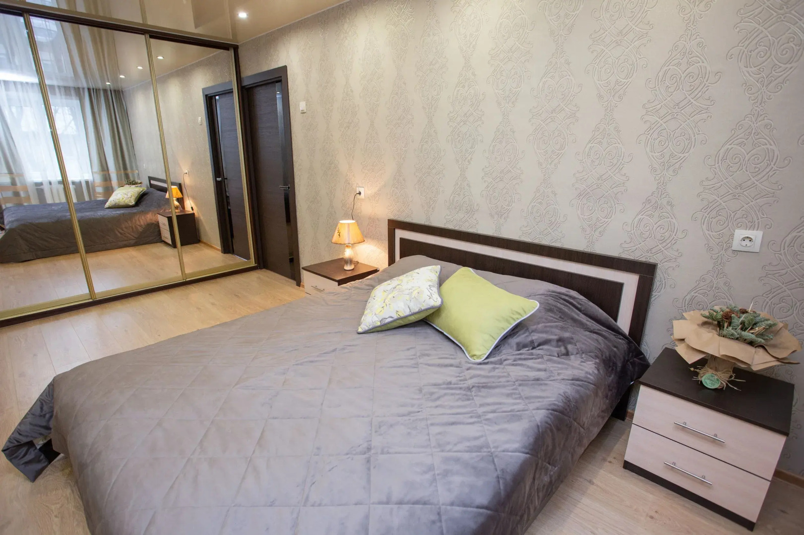 Апартаменты Хоружей 5/Б