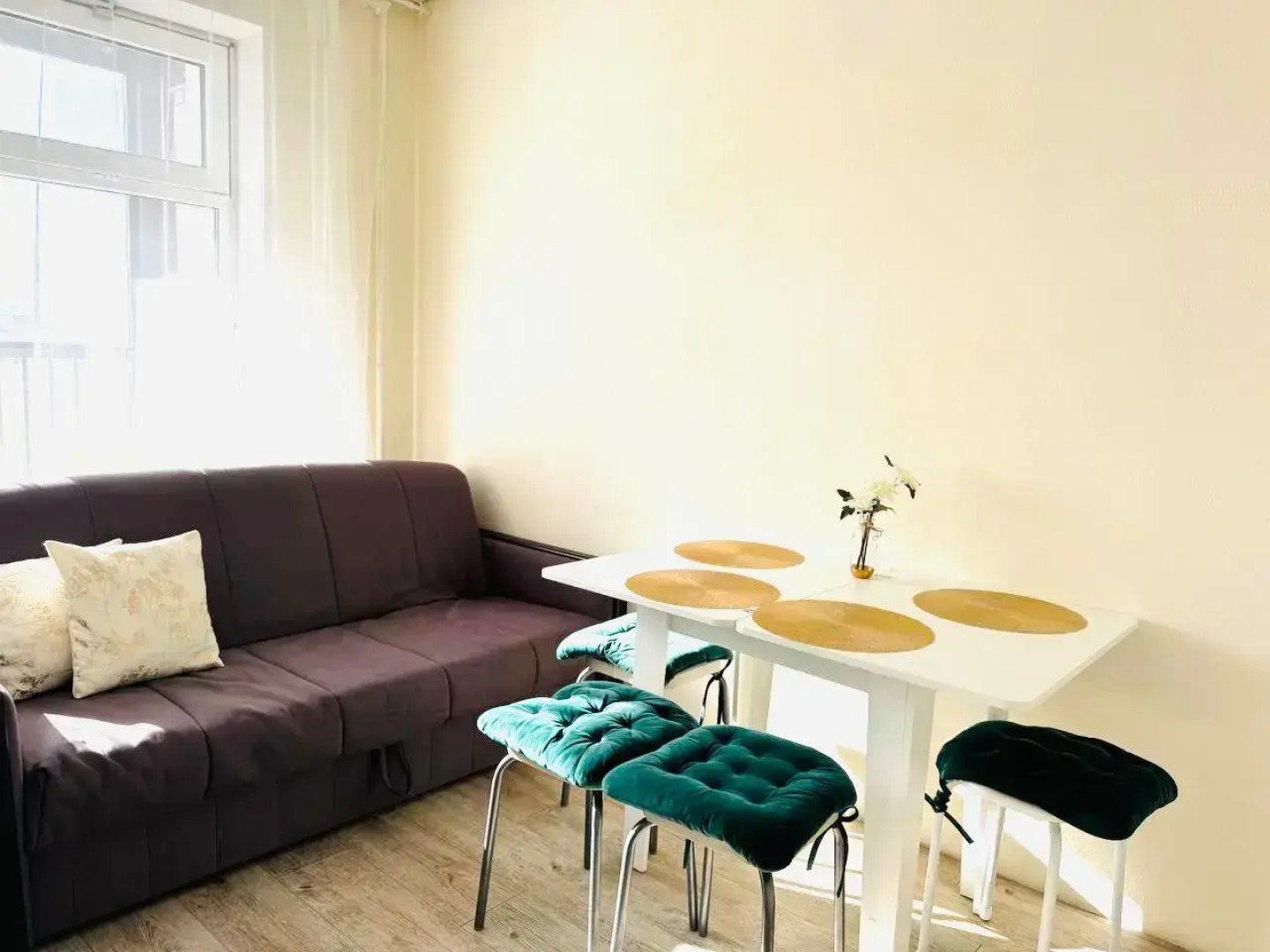 Квартира для четверых рядом с Роевым ручьем и Бобровым логом