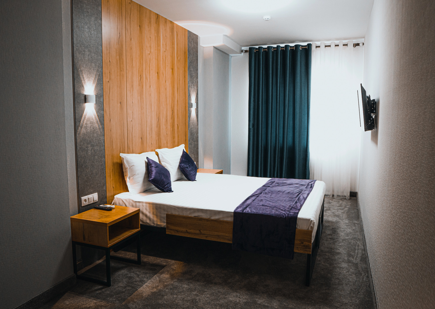 Отель Art plaza