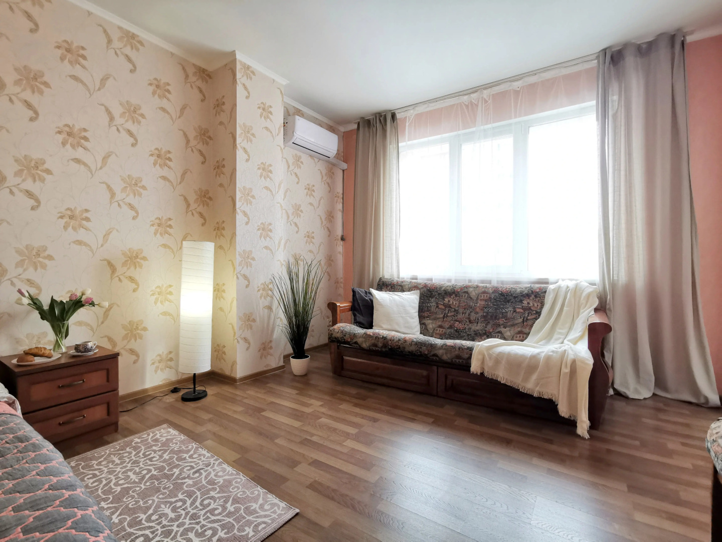 Апартаменты Уютные и просторные в современном районе