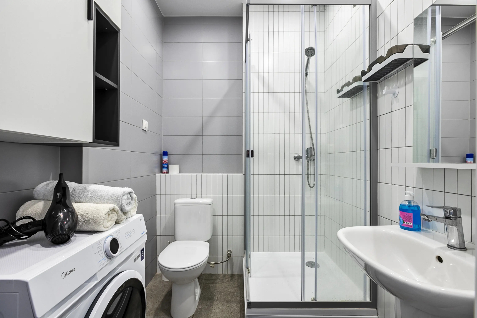 Квартира MaxRealty24 Просторная 1