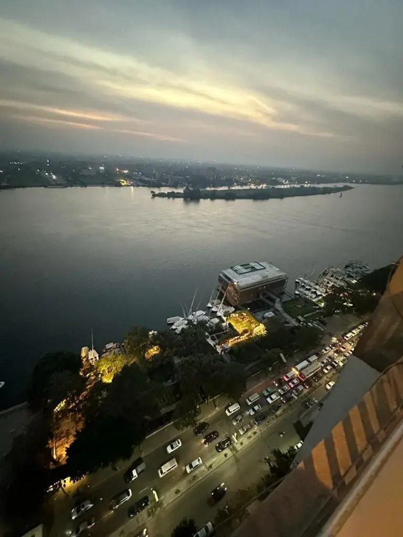 Апартаменты Luxury Nile View 23F Sleeps 5