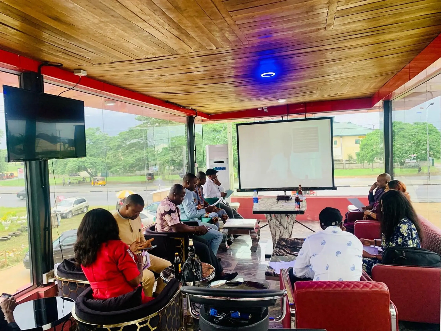 Hotel Ama Luxury Suites