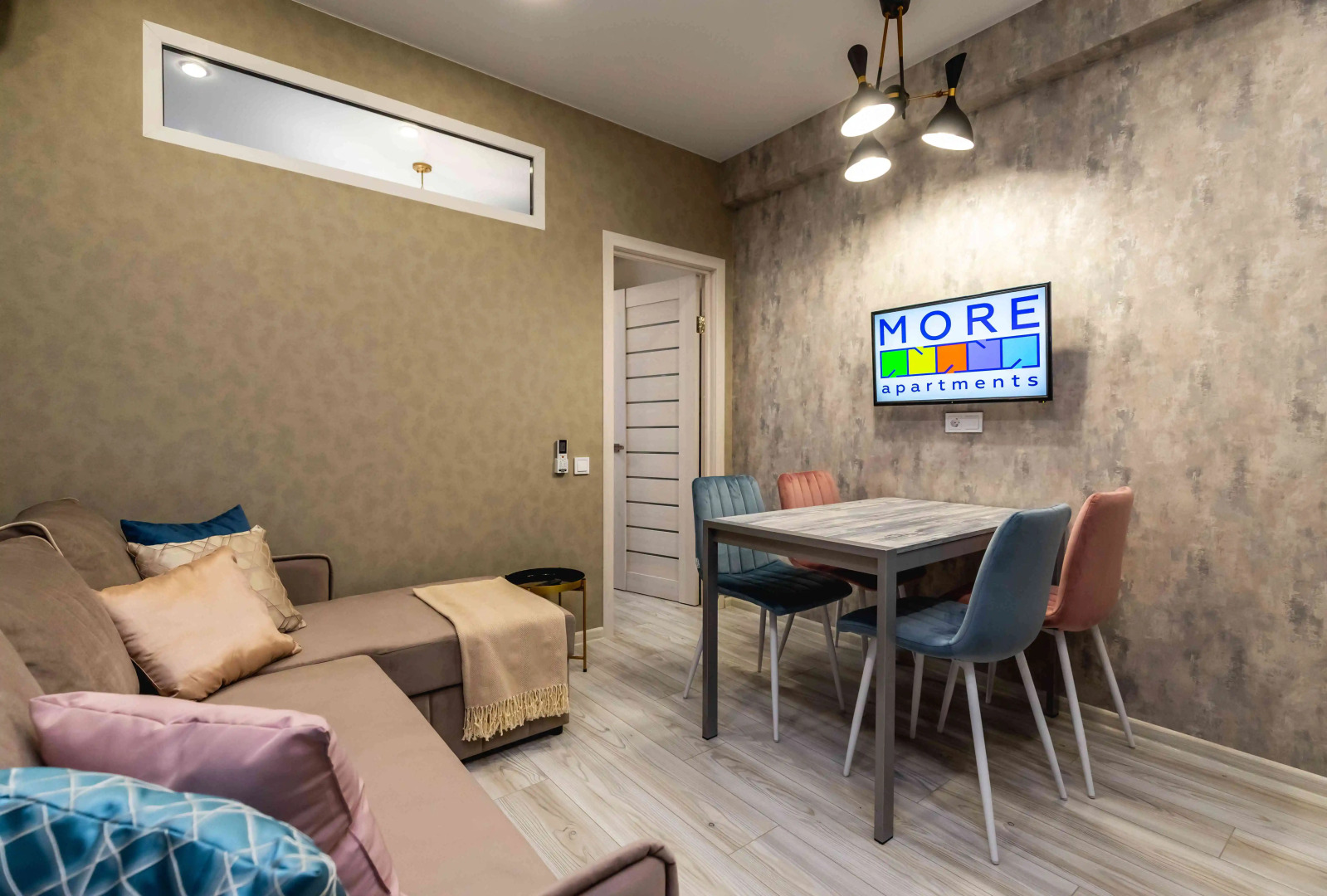 Апартаменты Море Апартаментов на Эстонской 37/6