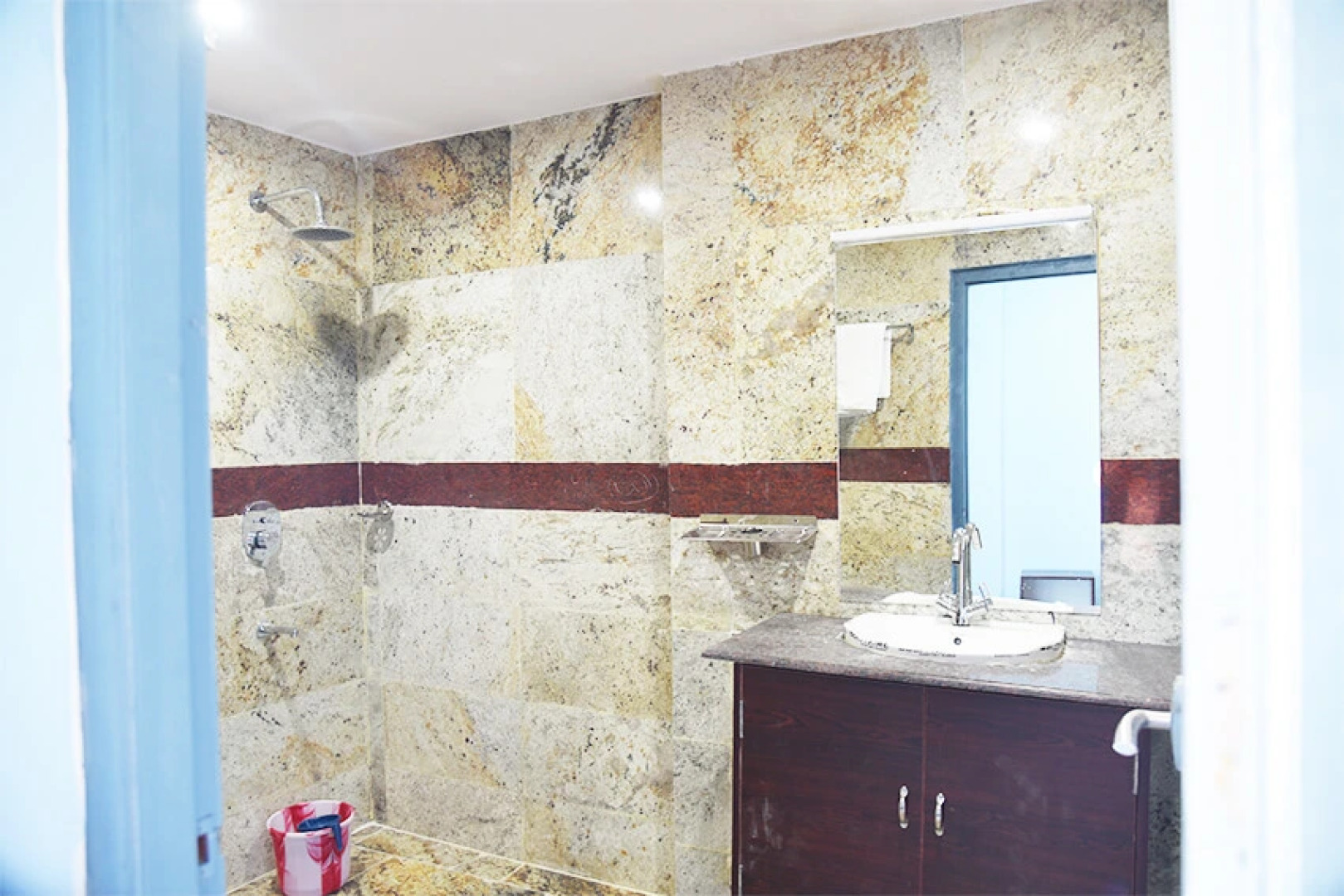 Отель Thangam Residency