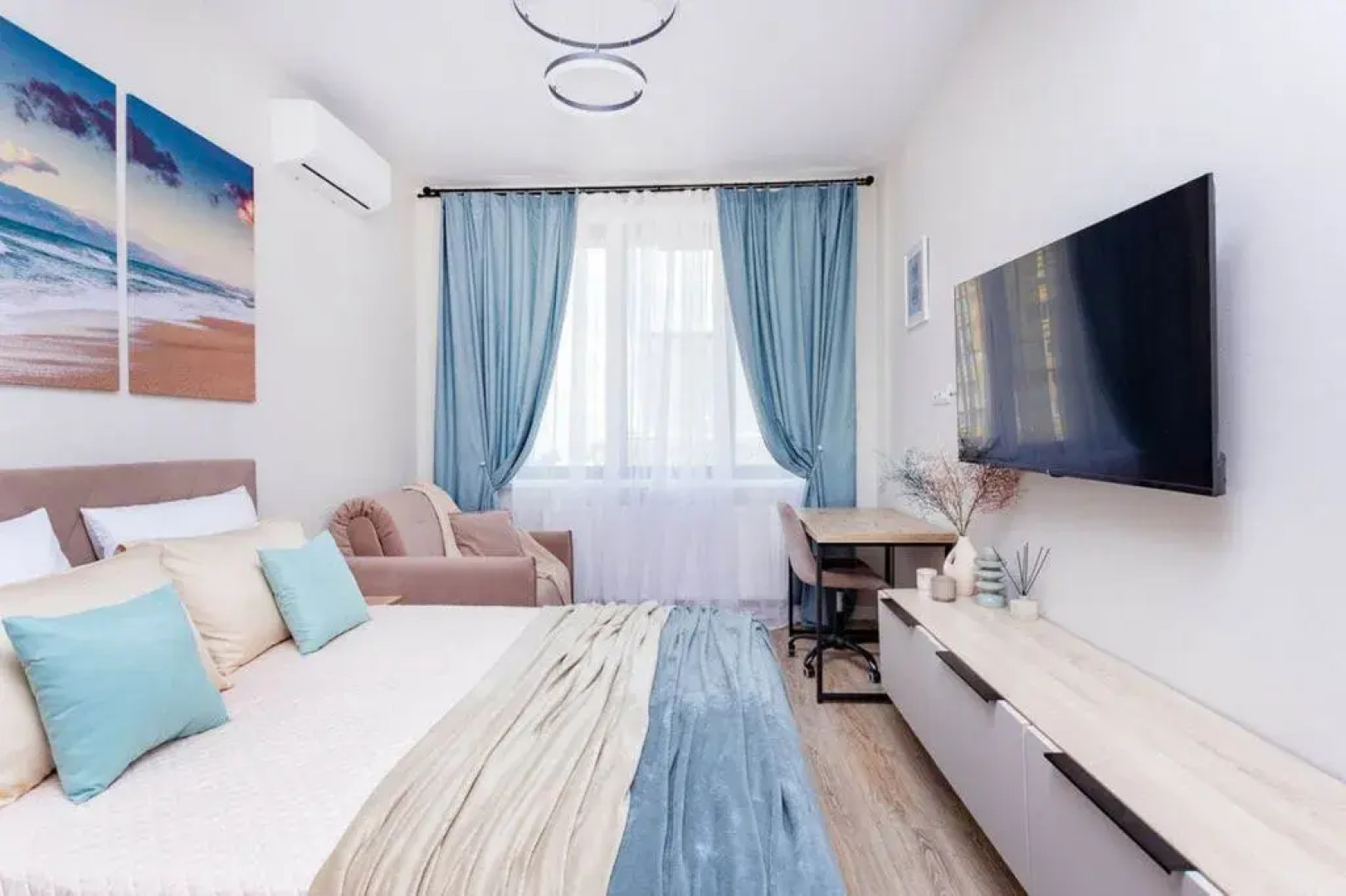 Квартира Студия ТутУют в ЖК Афи Тауэр