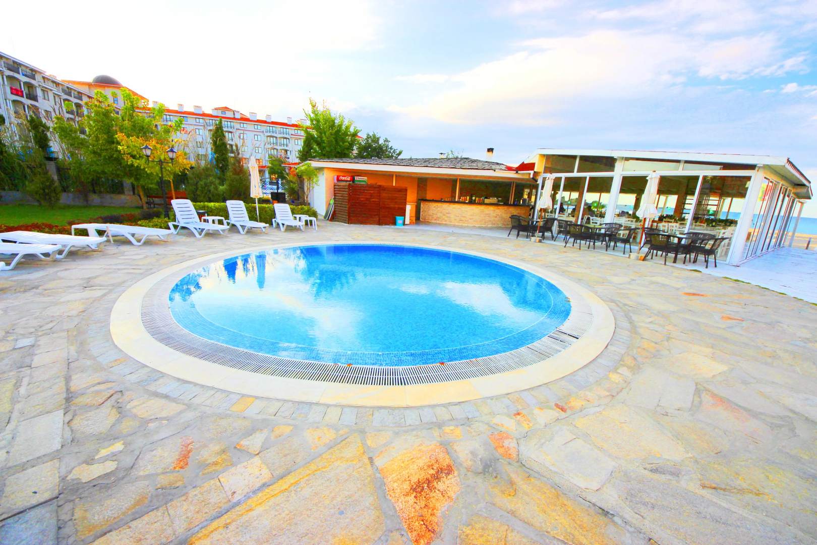 Апарт-Отель Regina Mare - Menada