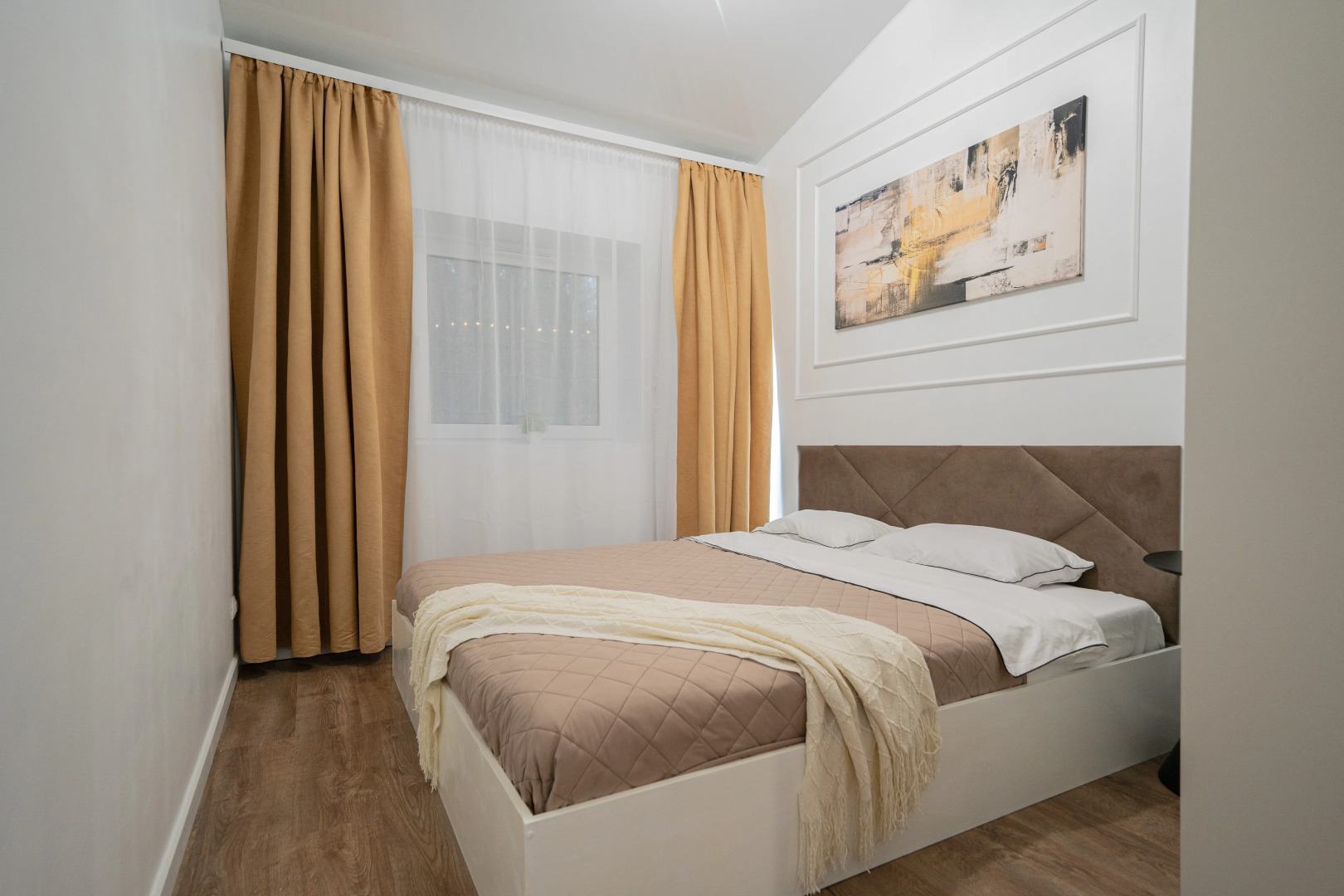 Частный дом Вилла Лаванда с камином у озера