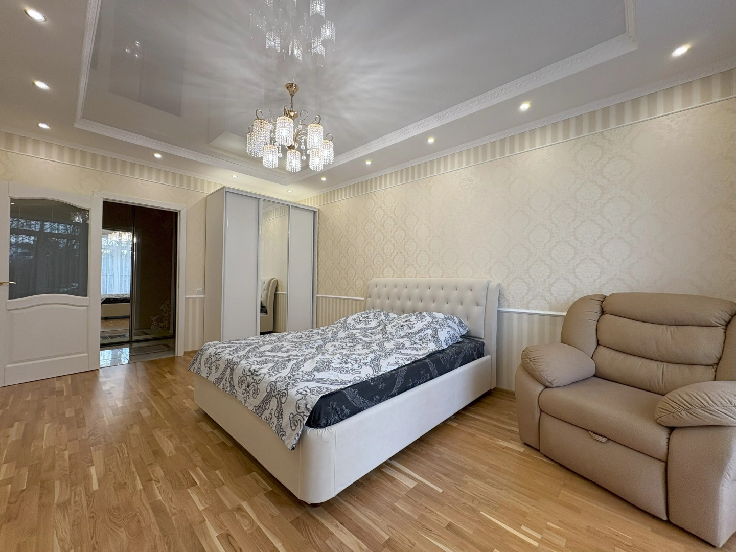 Квартира на Лермонтовском Переулке 7