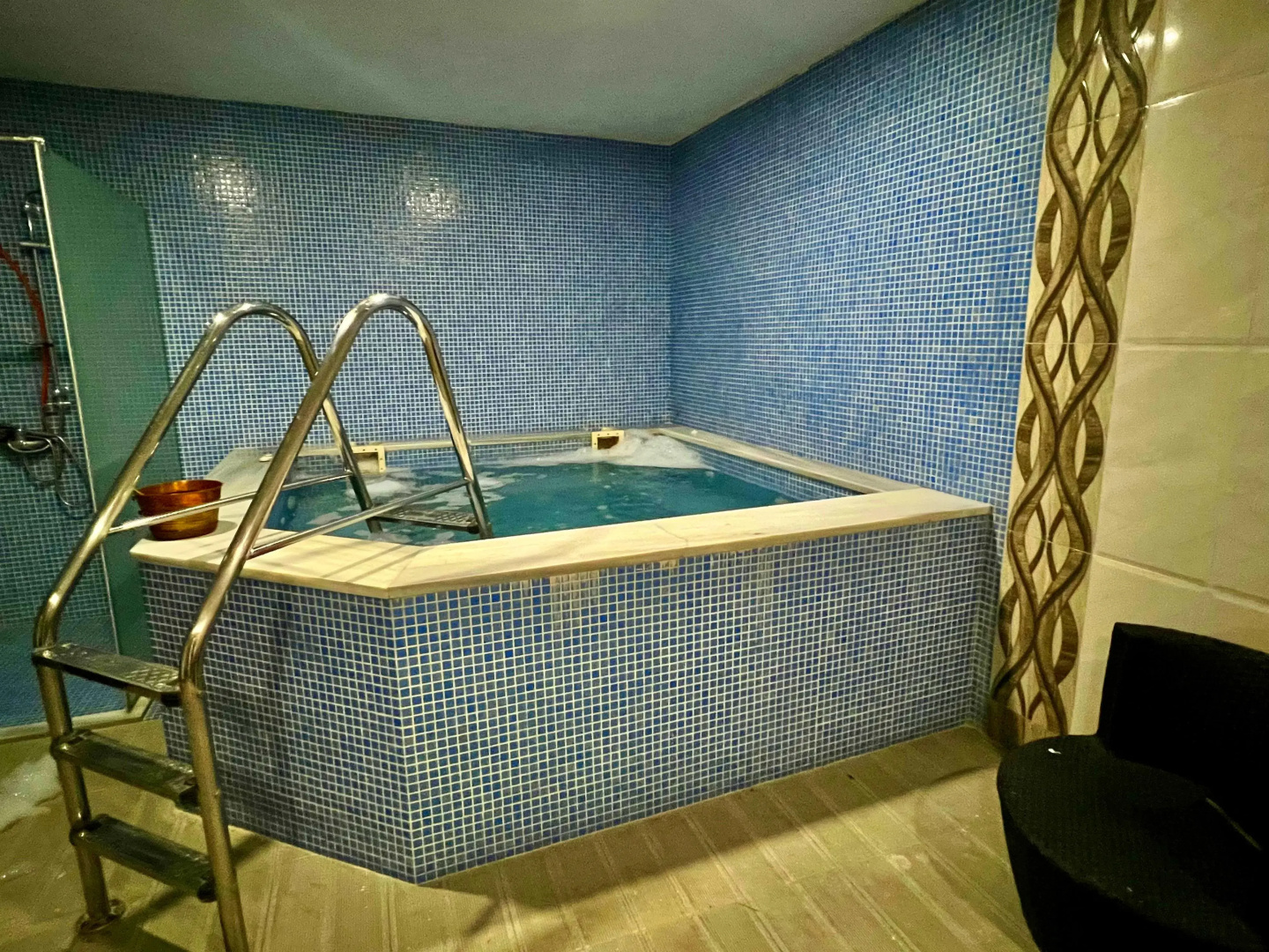 Отель Travel Inn Bakuriani