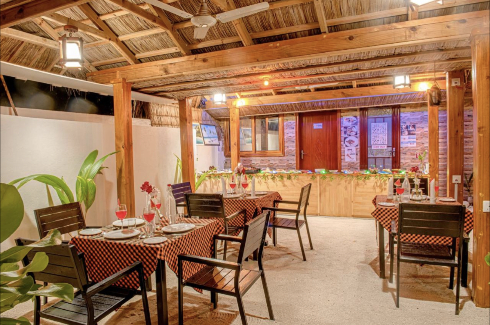 Отель Ocean Lilly Inn