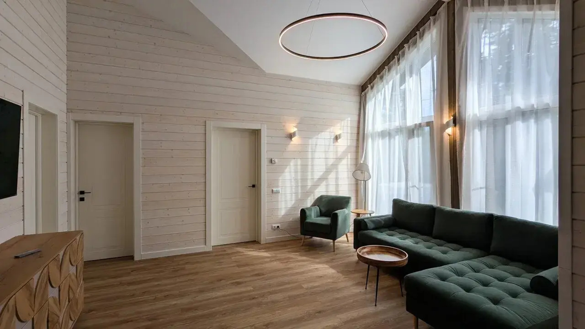 Частный дом На Александровской 10