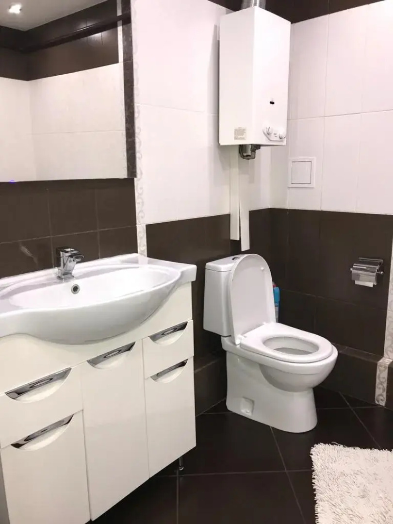 Квартира 13-я Гвардейская центр