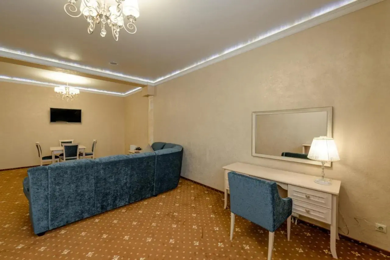 Отель Аквамарин