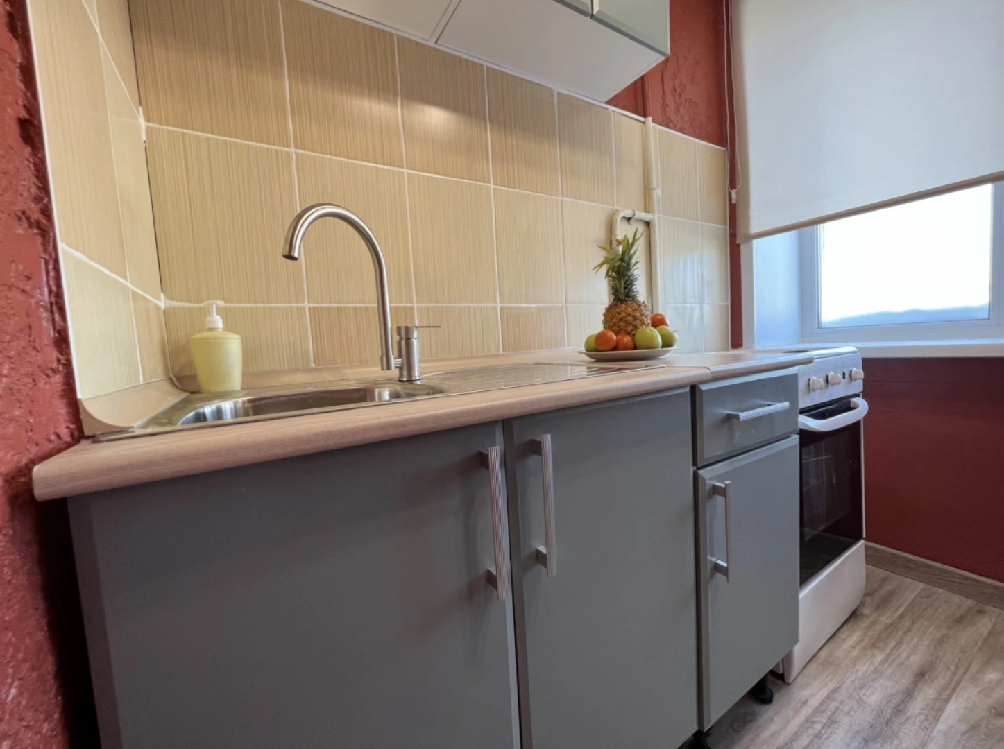 Квартира на Красном проспекте, 70