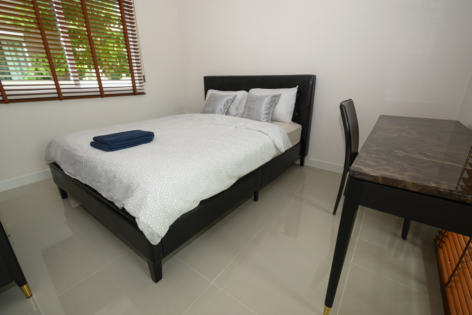 4 BR Saransiri Villa 2#l Pool Gym Garage Netflix	