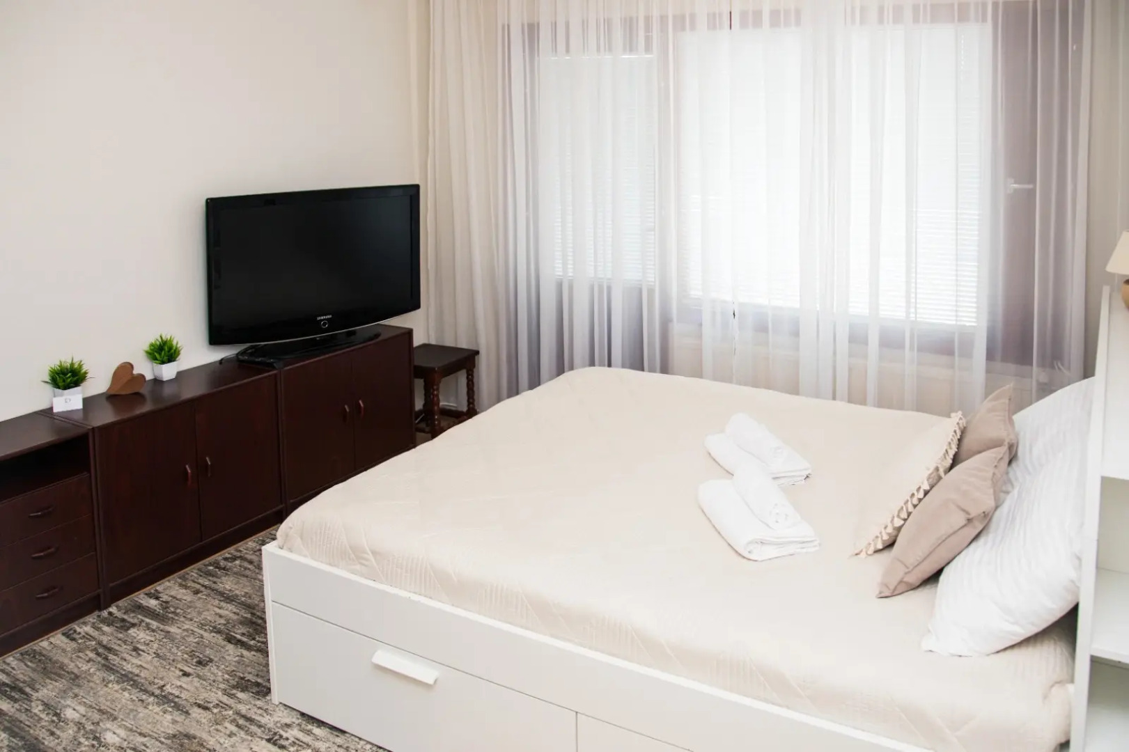 Апартаменты "DaRent Karelia" на Октябрьской 8