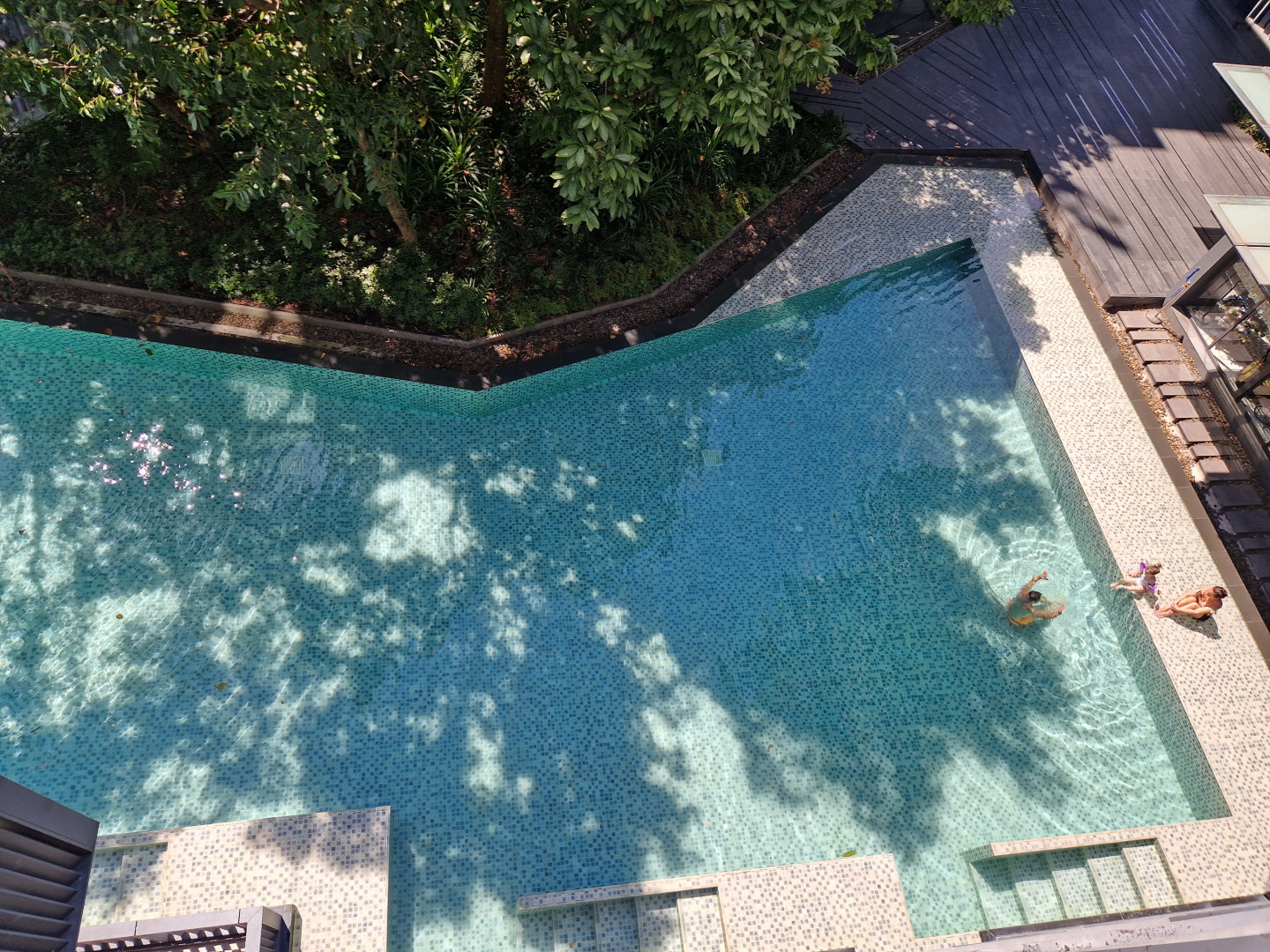 Апартаменты The Deck Patong