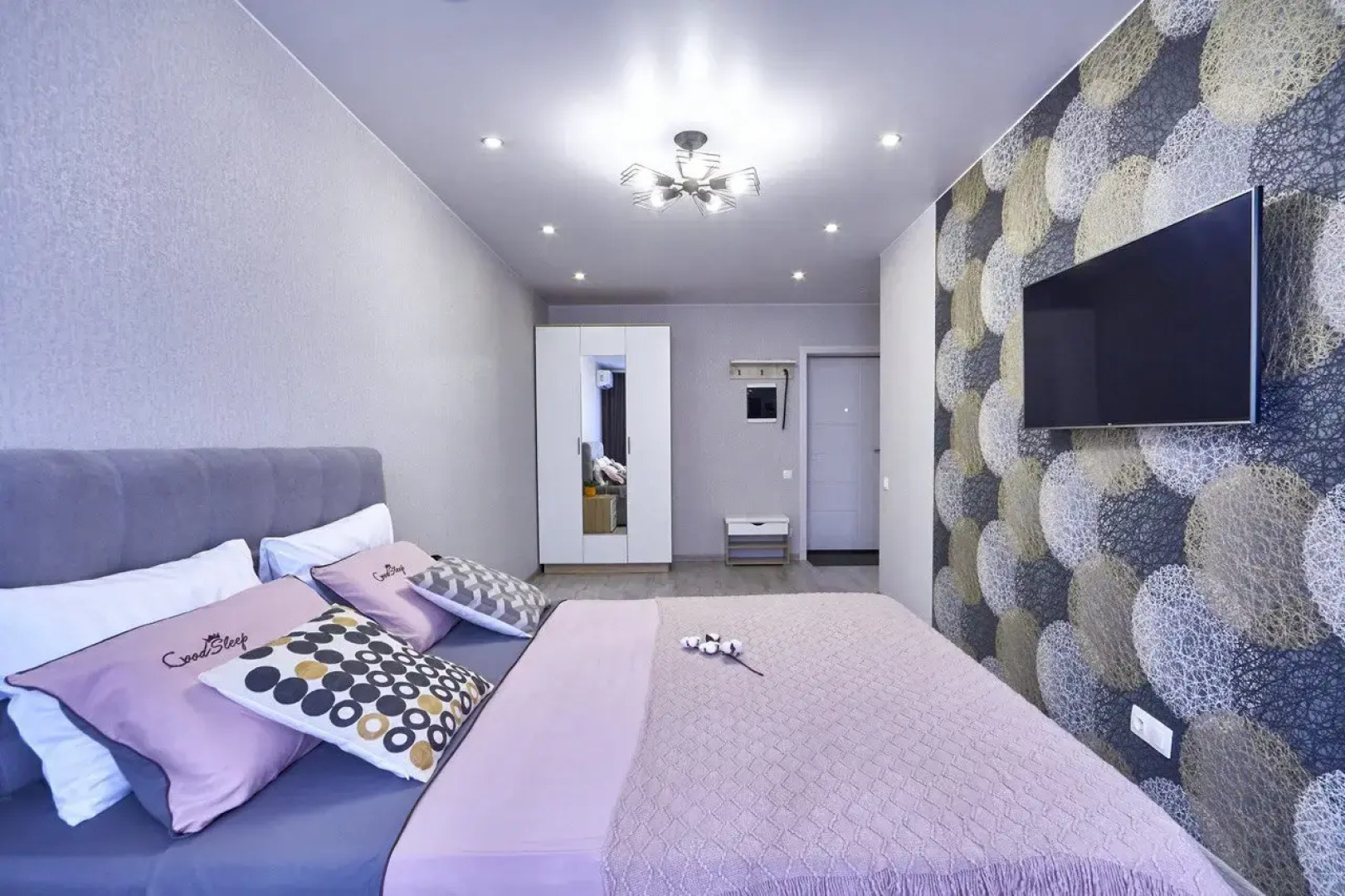 Квартира у ДВВС бассейна