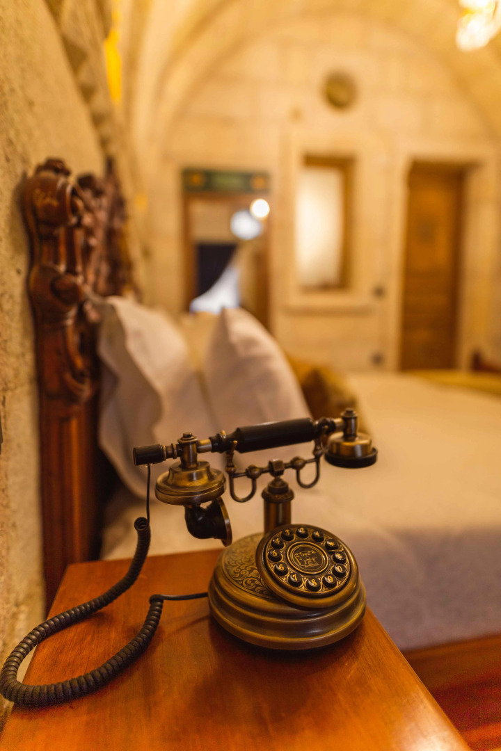 Отель Solo Cave Suites