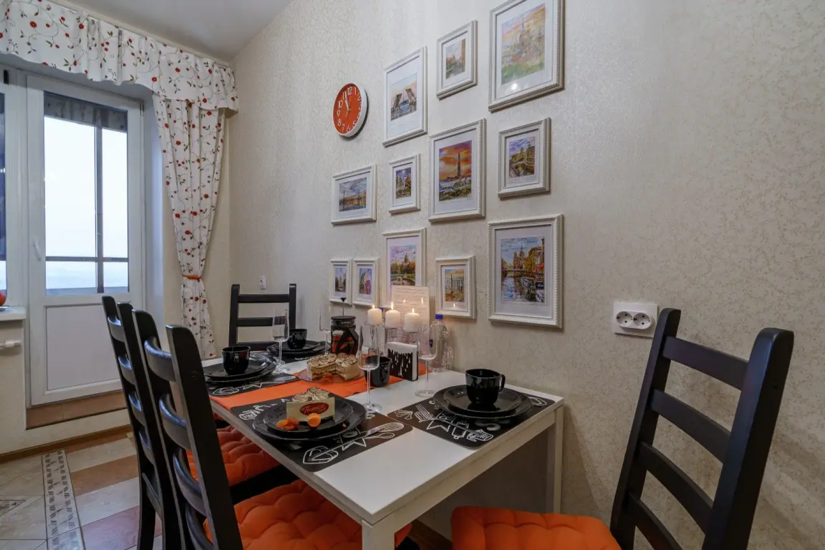 Апартаменты Voyage orange style 1 Есенина 1/1
