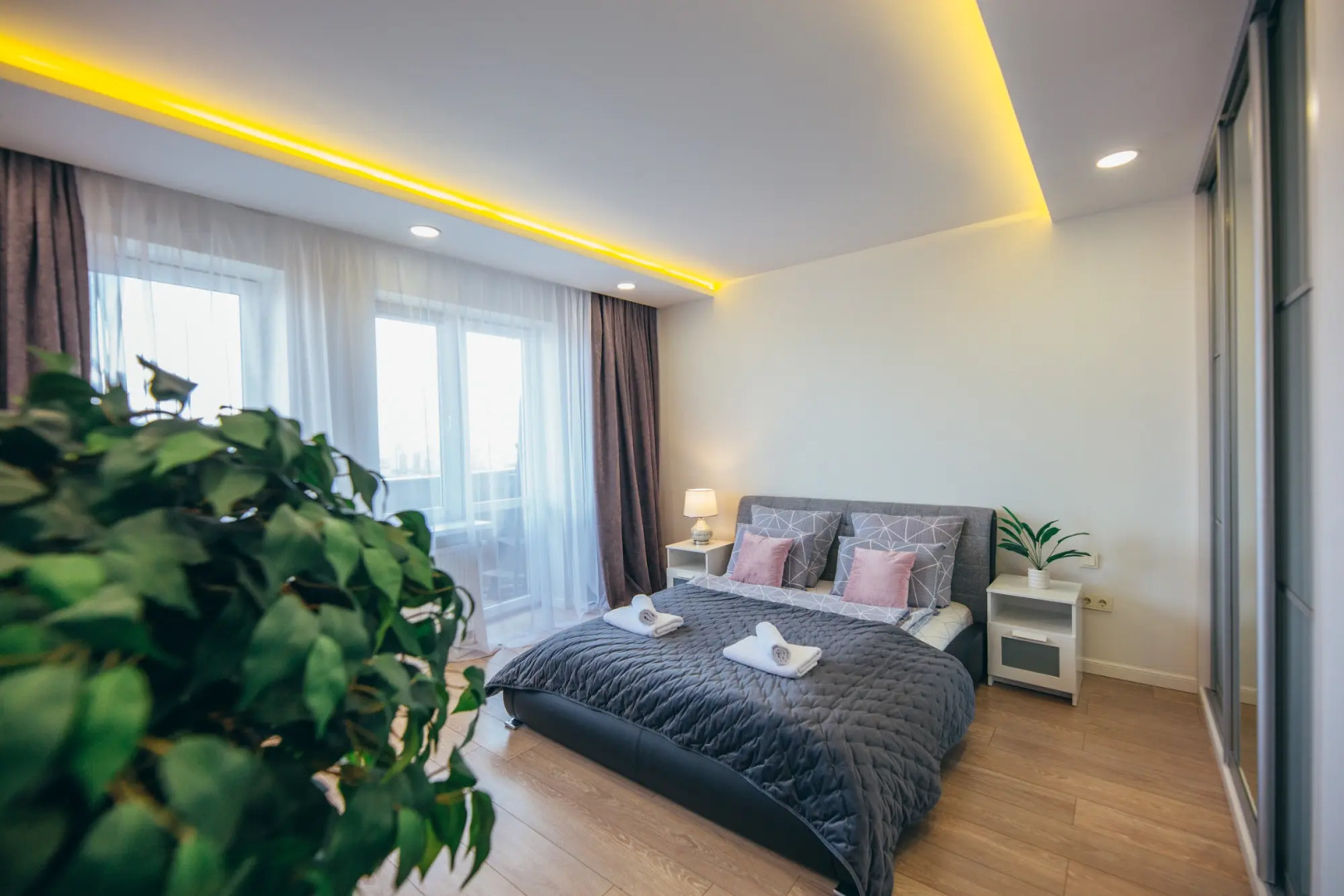 Квартира Двухкомнатная на 14 этаже