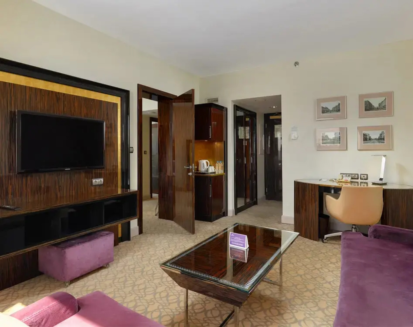 Plaza Garden Moscow WTC Hotel