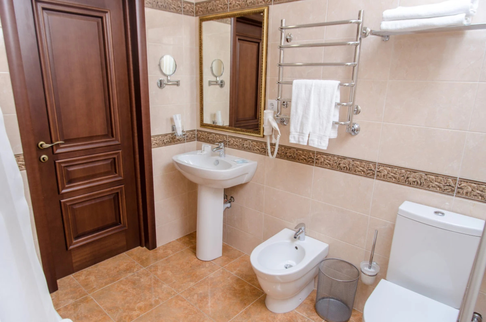 Отель Liberty Fly