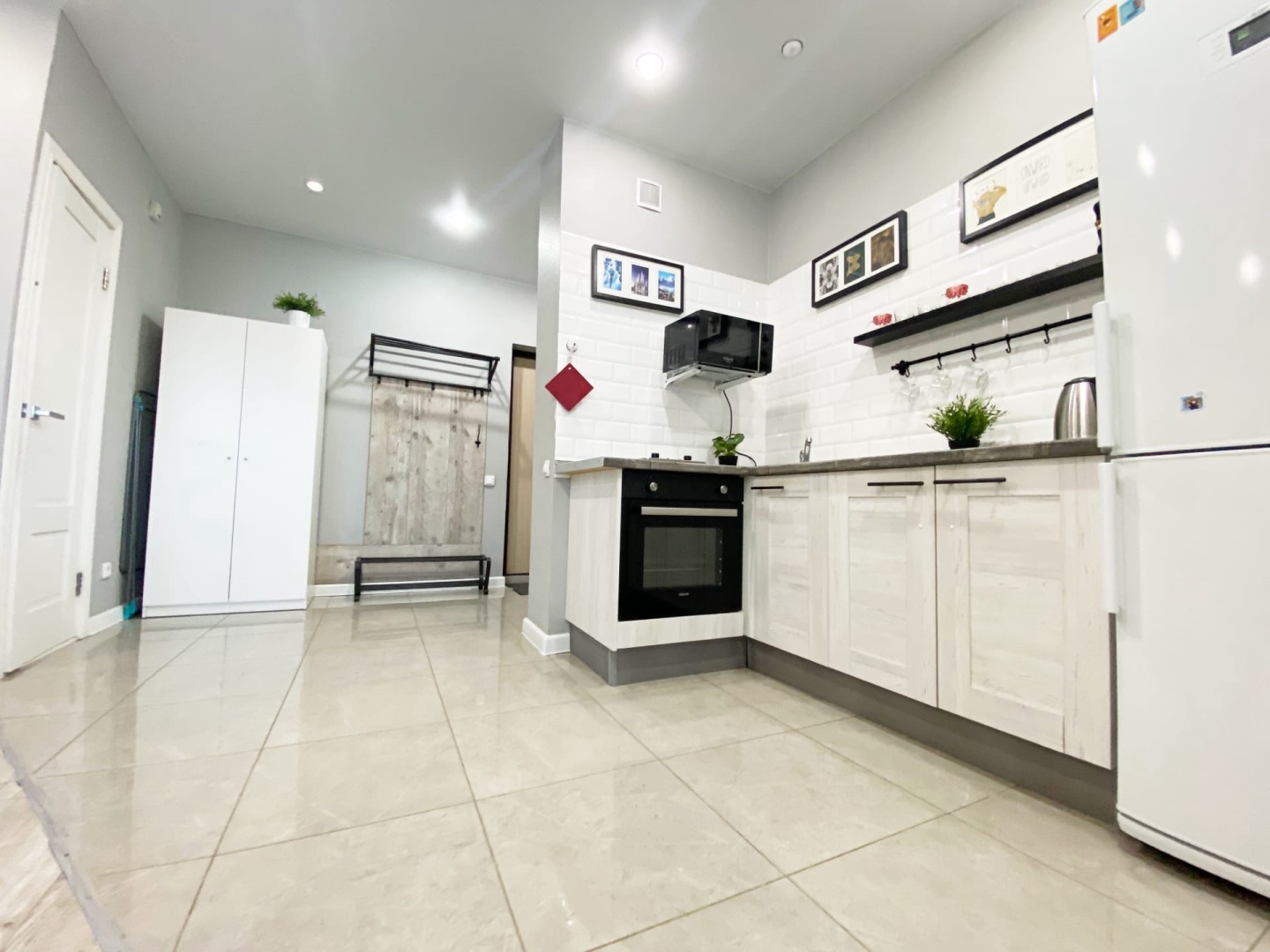 Квартира 2-х Комнатная Квартира на Октябрьском Проспекте 117