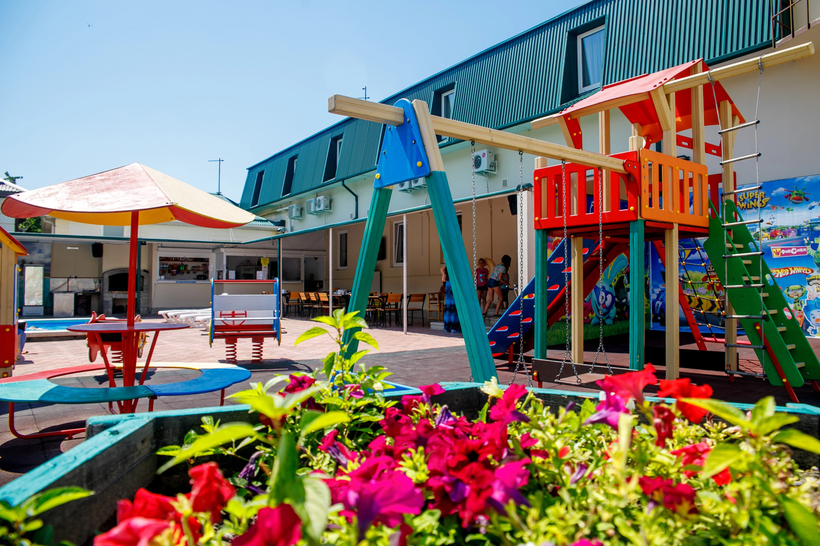 Отель Атлас